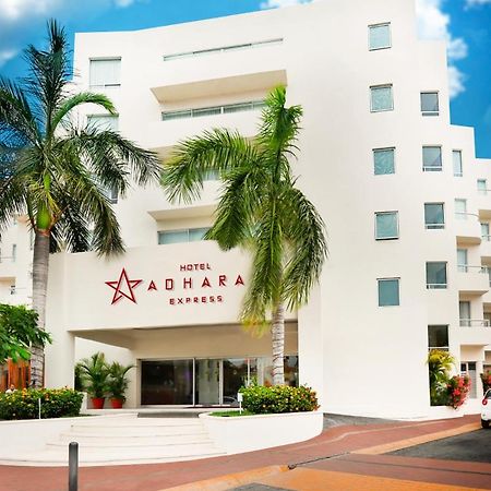 Adhara Express Hotel Cancún Eksteriør billede