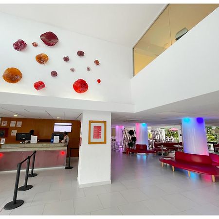 Adhara Express Hotel Cancún Eksteriør billede