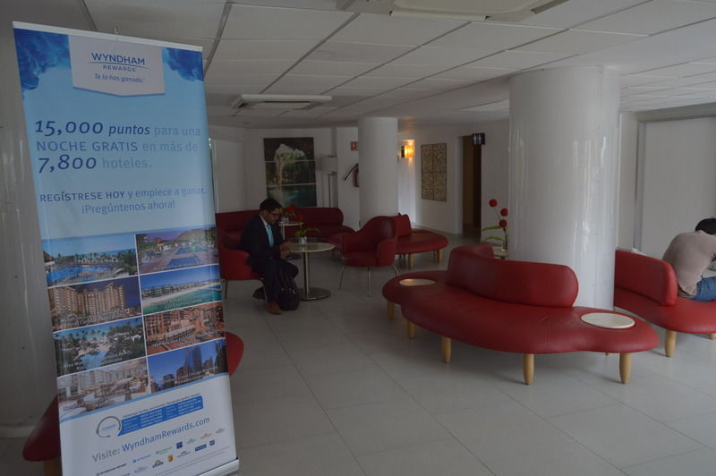 Adhara Express Hotel Cancún Eksteriør billede
